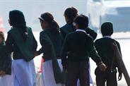 Masacre talibán en una escuela de Paquistán: más de 120 muertos, la mayoría chicos de entre 10 y 18 años
